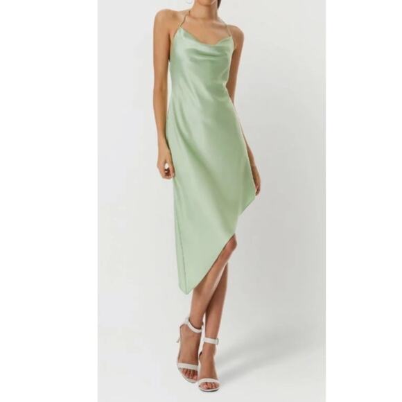 Alice + Olivia Asymmetrical Harmony Dress in Sage. - Picture 3 of 9